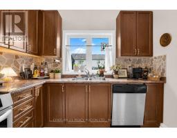 19 Pearcey Crescent, Barrie, ON L4N6R8 Photo 7