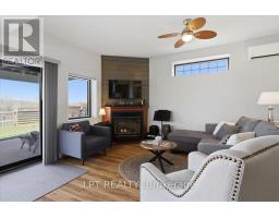 45 Water Street, Penetanguishene, ON L9M1M8 Photo 29