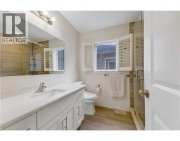 18 Crossbridge Avenue, Kitchener, ON N2A0J9 Photo 25