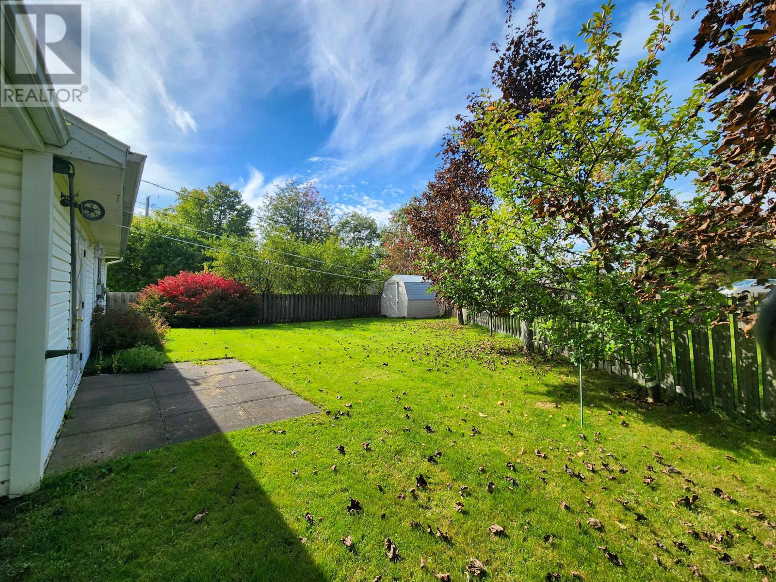 549 ROBERT CLEMENTS Drive - Image 10