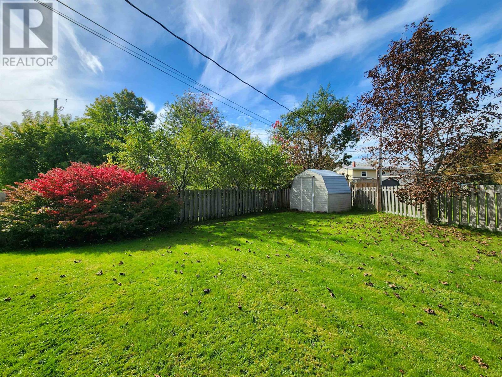 549 ROBERT CLEMENTS Drive - Image 11