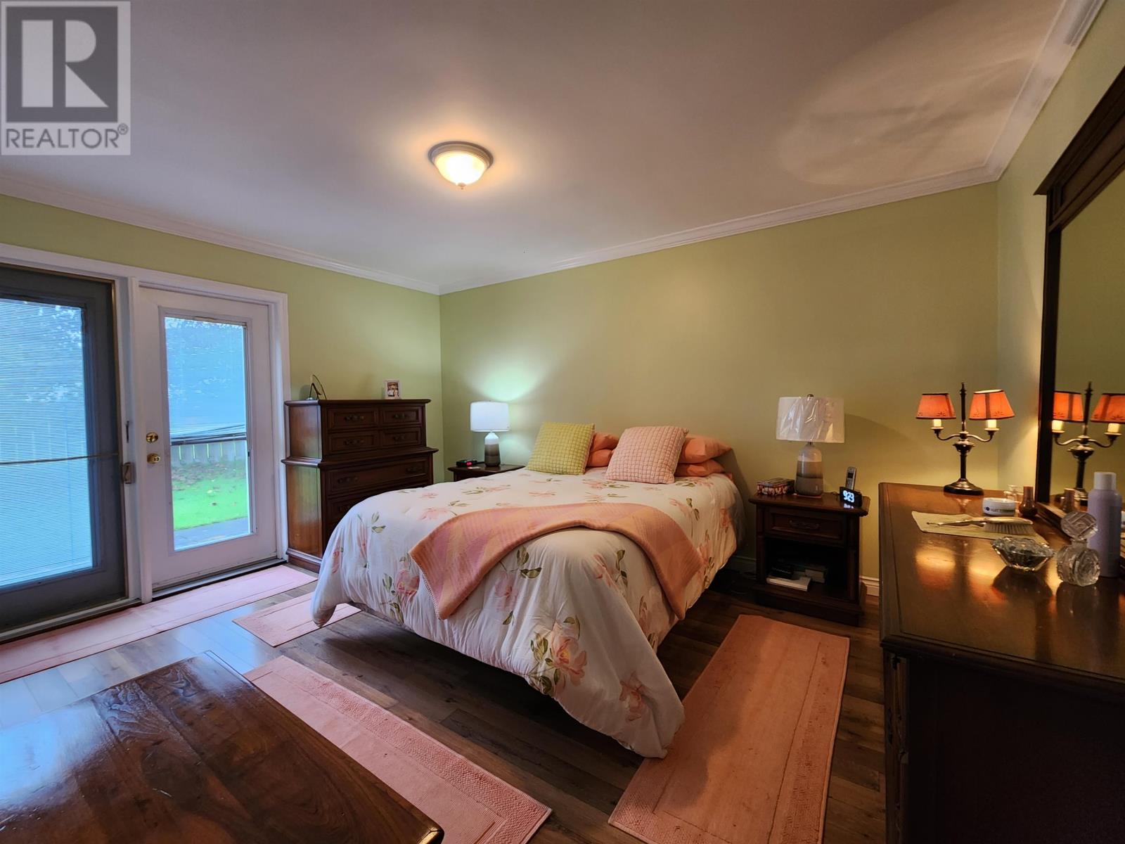 549 ROBERT CLEMENTS Drive - Image 31