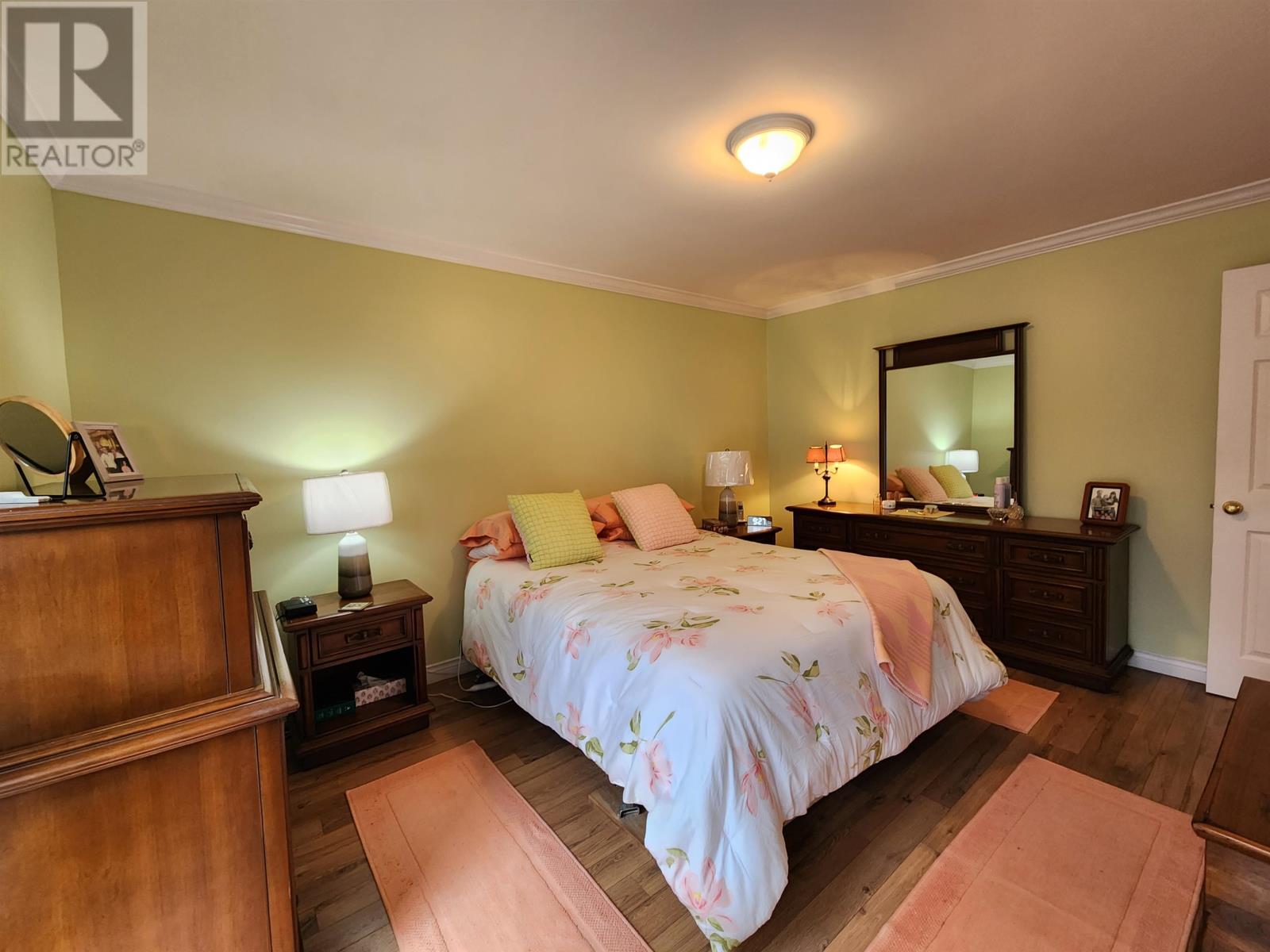 549 ROBERT CLEMENTS Drive - Image 33