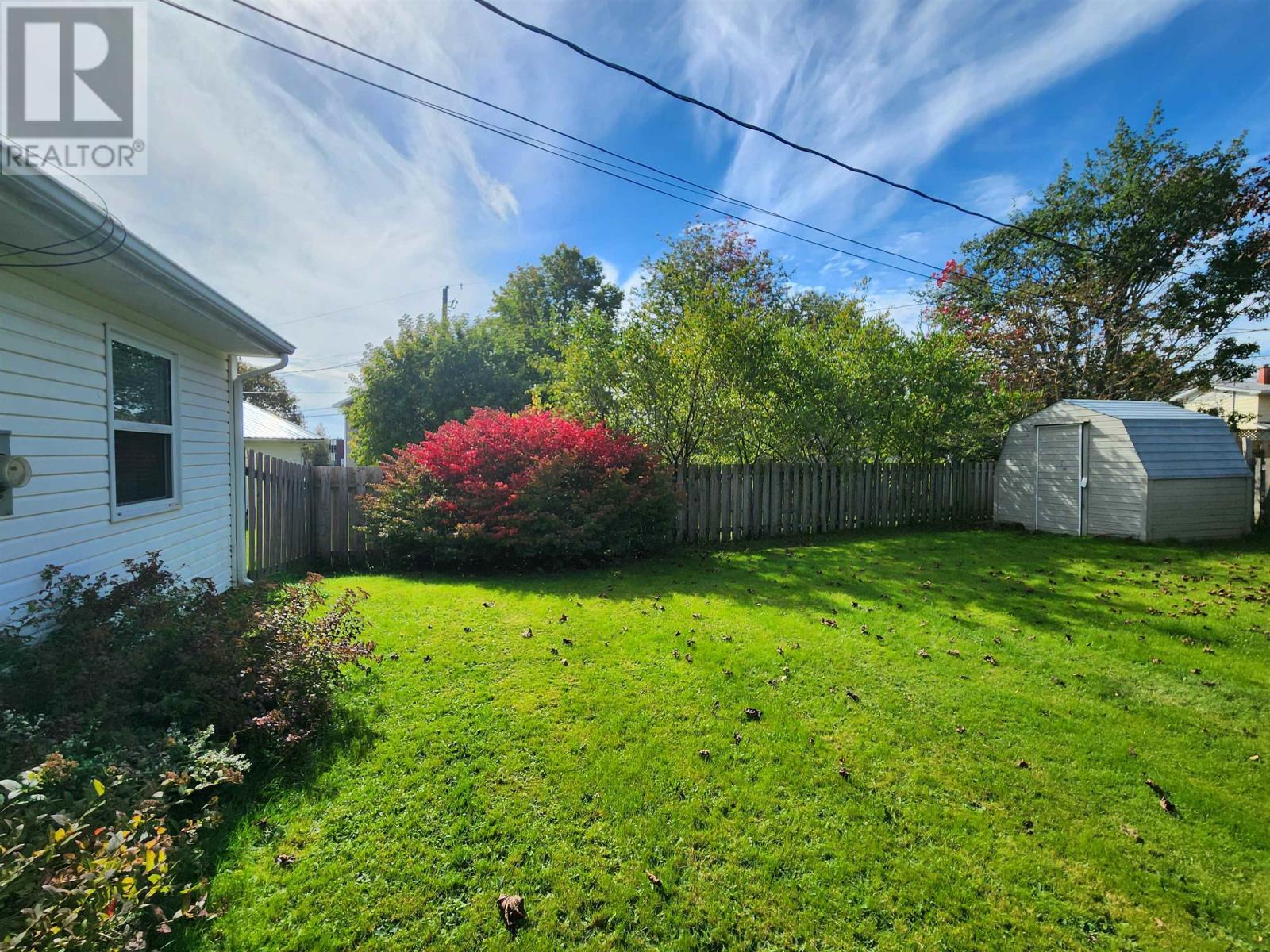 549 ROBERT CLEMENTS Drive - 8