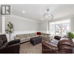 4 George Mckenzie Court, Toronto, ON M9M0E1 Photo 13