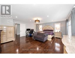 4 George Mckenzie Court, Toronto, ON M9M0E1 Photo 30