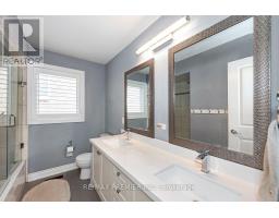 4 George Mckenzie Court, Toronto, ON M9M0E1 Photo 35