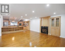 19 Blair Athol Crescent, Toronto, ON M9A1X6 Photo 17