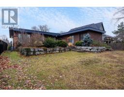 19 Blair Athol Crescent, Toronto, ON M9A1X6 Photo 23