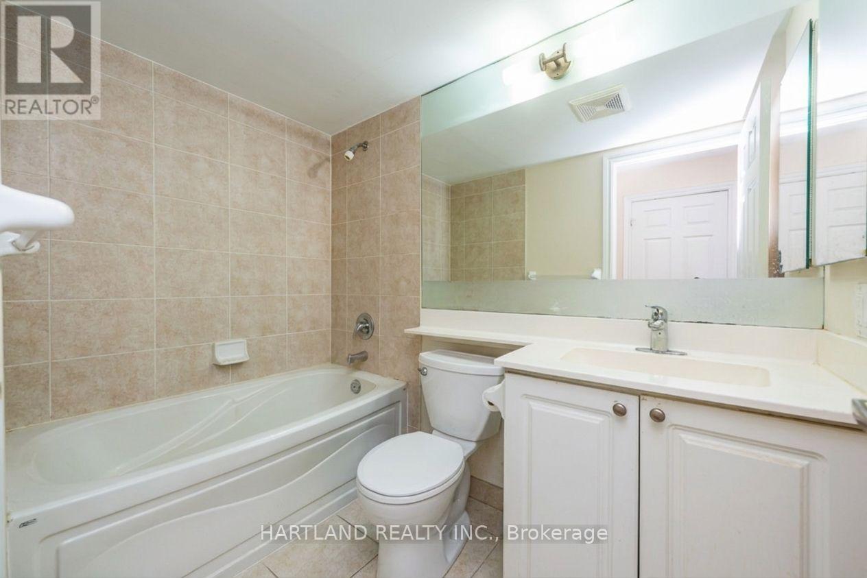 #405 310 BURNHAMTHORPE ROAD W - 16