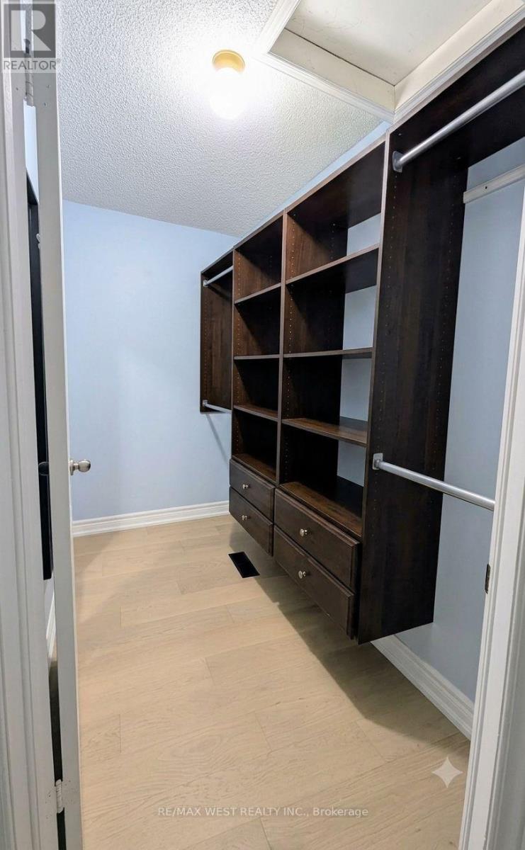 2213 Ridge Landing — photo 36