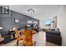 209 - 2470 Eglinton Avenue W, Toronto, ON M6M5E7 Photo 10