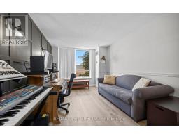 209 - 2470 Eglinton Avenue W, Toronto, ON M6M5E7 Photo 11