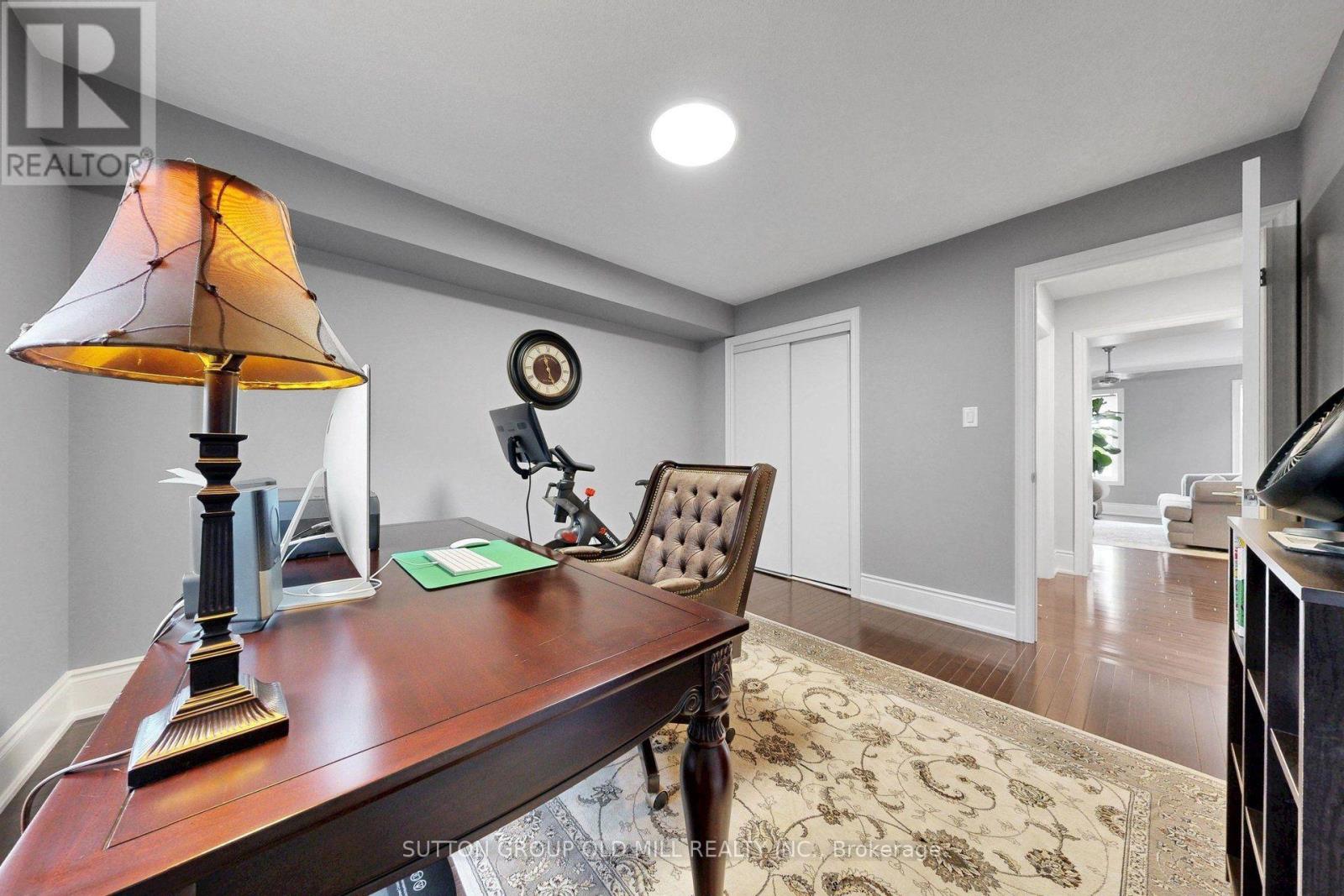 12 GALA LANE - Image 25