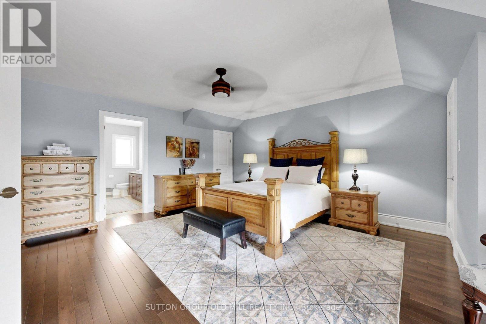 12 GALA LANE - Image 30