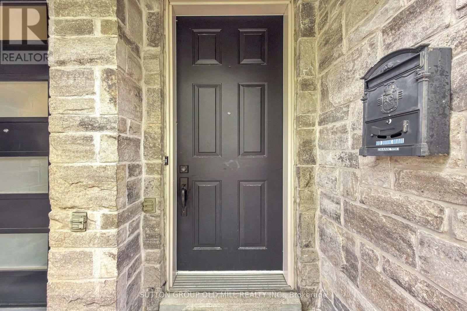 12 GALA LANE - 5
