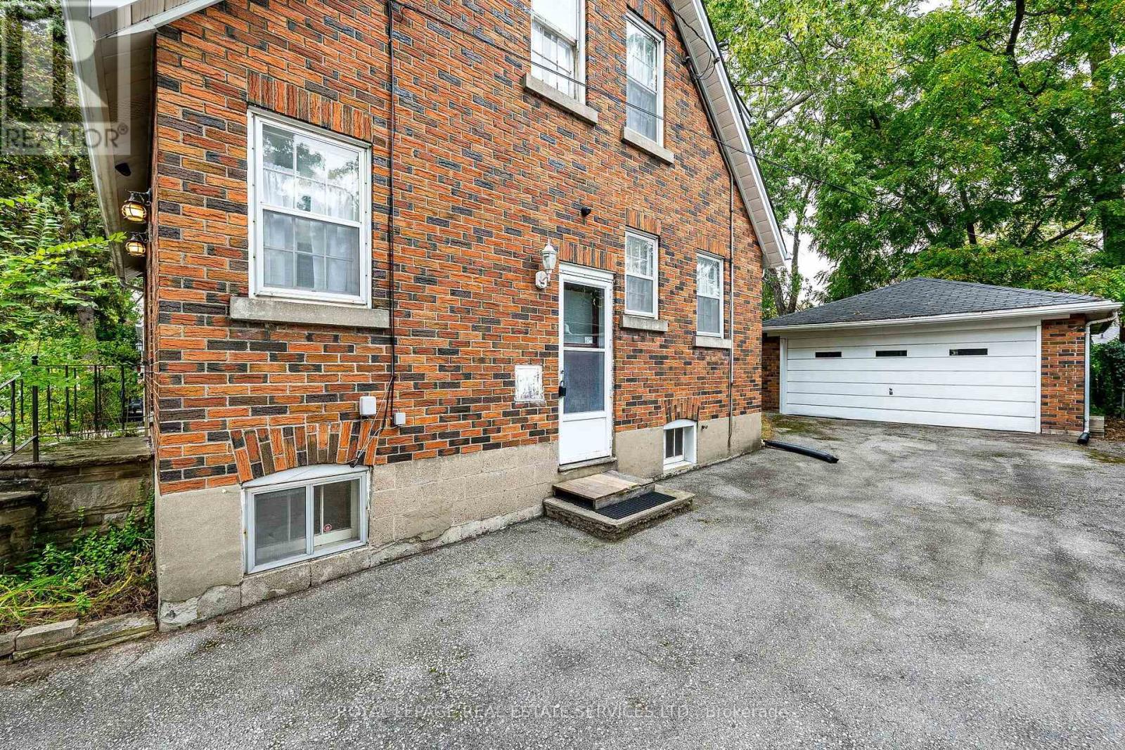 46 FREDERICK STREET - 26