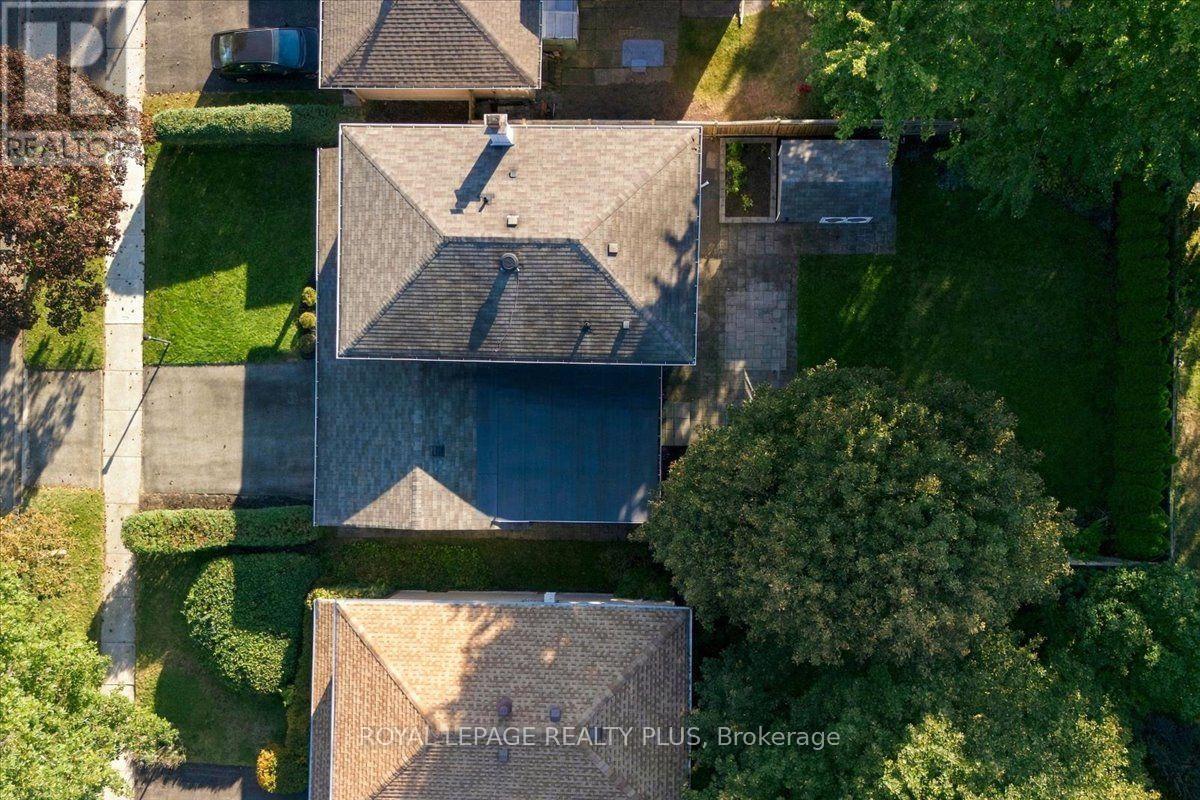 1865 BARSUDA DRIVE - 28