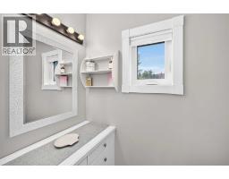 9120 48 Avenue NW - photo 22