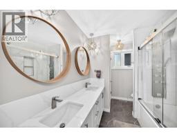 9120 48 Avenue NW - photo 16