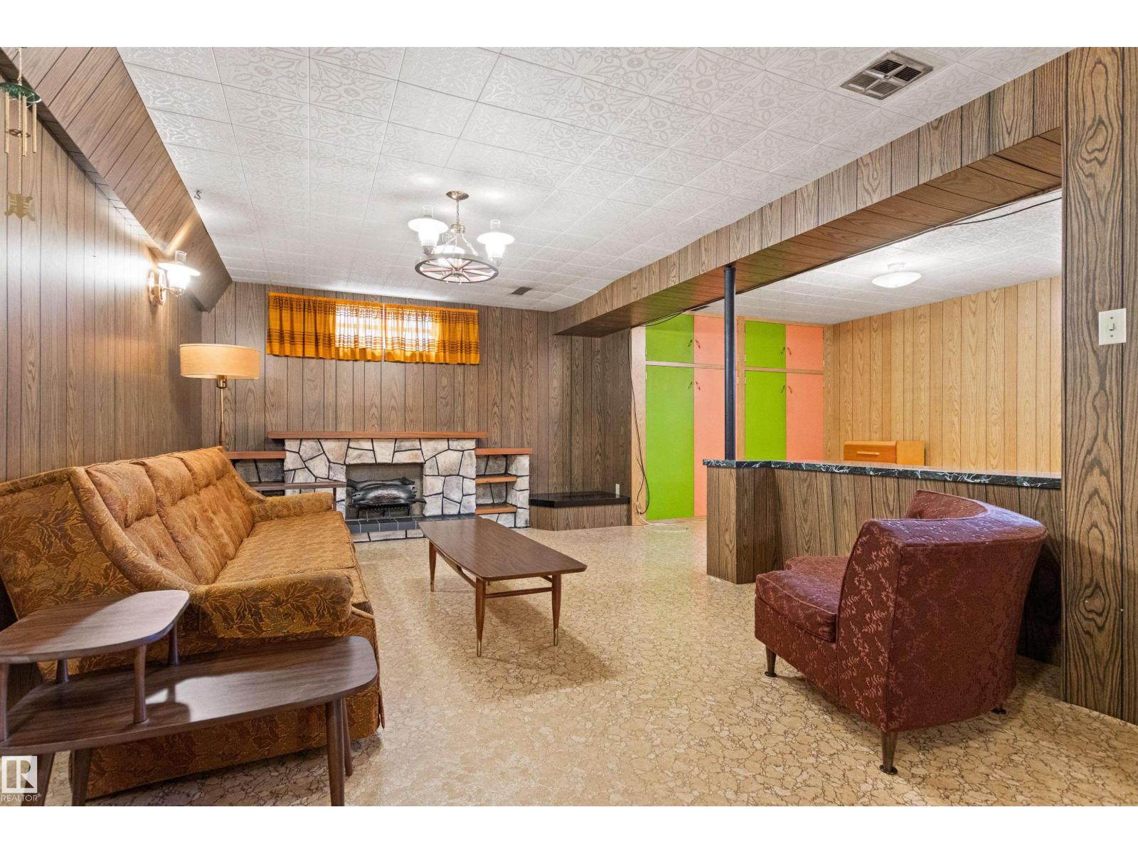 7211 140 AV NW - 37