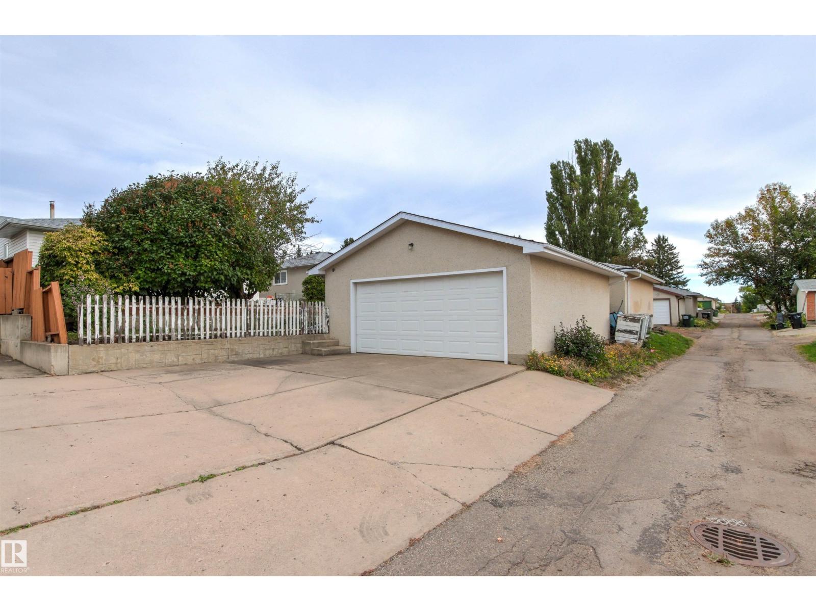 7211 140 AV NW - 65