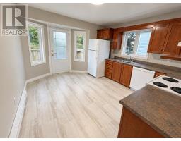 3 Burdell Place thumbnail 8