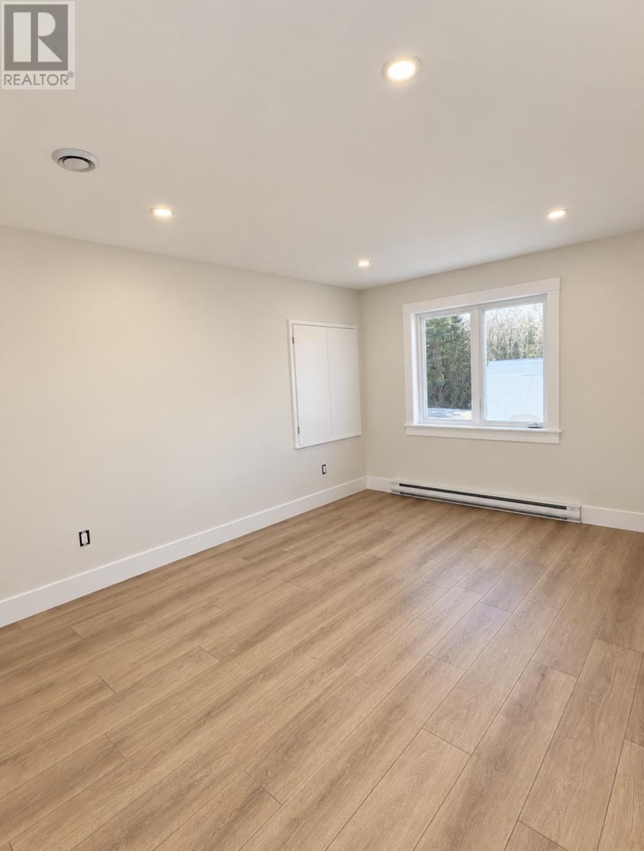 1490 Thorburn Road - 13