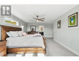 108 Country Drive thumbnail 24