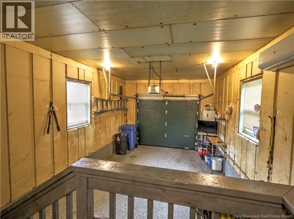 743 Waasis Road - Image 14