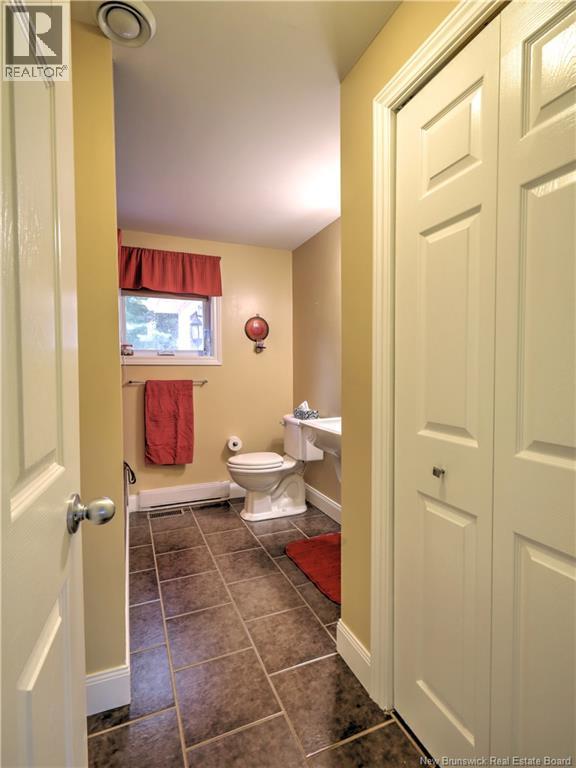 743 Waasis Road - Image 16