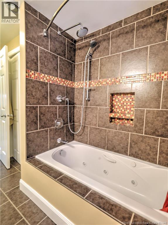 743 Waasis Road - Image 17