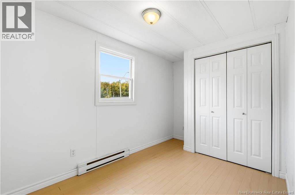 90 Eastwood Street - 13