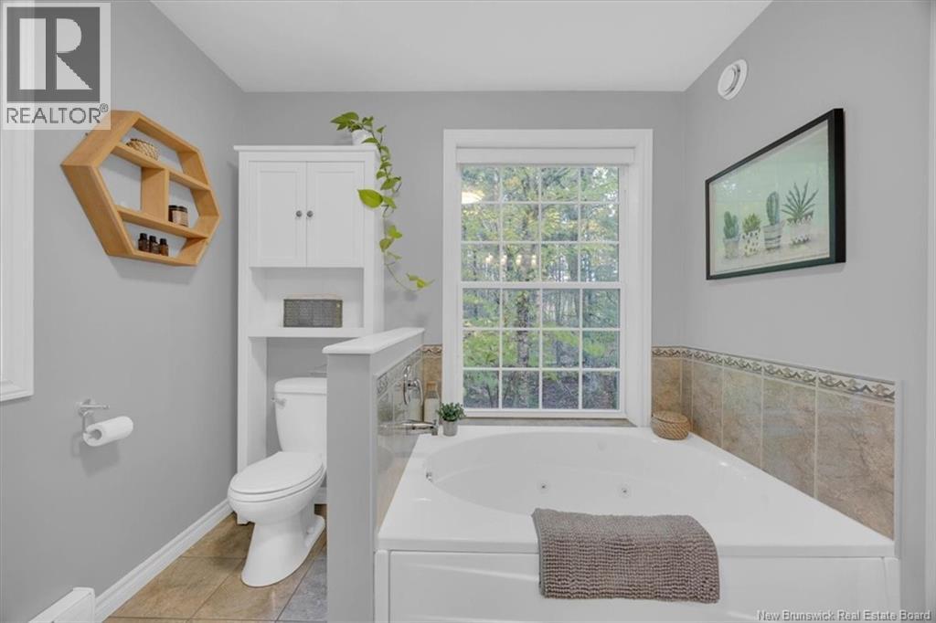 60 Eldersley Avenue - 31