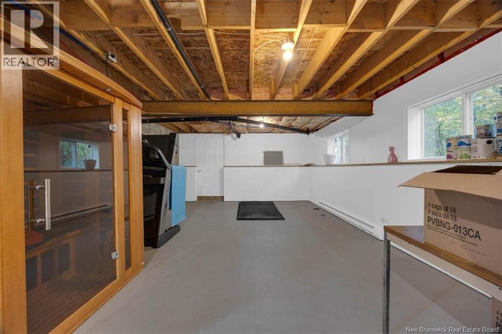 60 Eldersley Avenue - 37