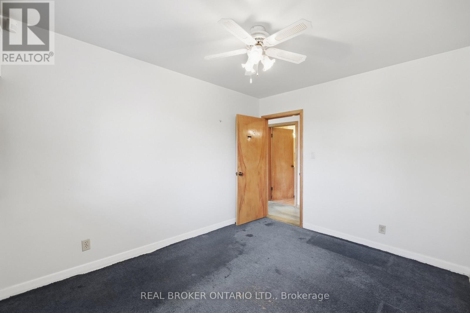 8 HILL PLACE - 15