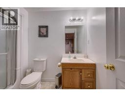 48c Harris Avenue, Brantford, ON N3R2E9 Photo 35