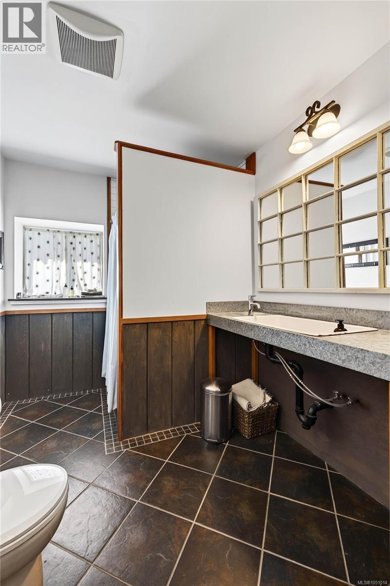 800 Lower Ganges Rd - Image 56