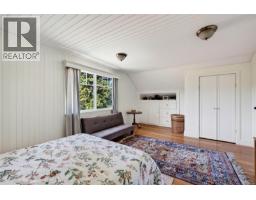 Porch - 800 Lower Ganges Rd, Salt Spring, BC V8K2N5 Photo 28
