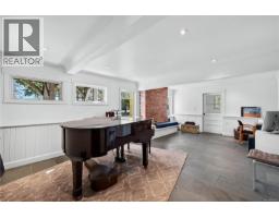 800 Lower Ganges Rd, Salt Spring, BC V8K2N5 Photo 33