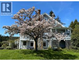 800 Lower Ganges Rd, Salt Spring, BC V8K2N5 Photo 43