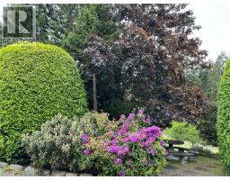 800 Lower Ganges Rd, Salt Spring, BC V8K2N5 Photo 44