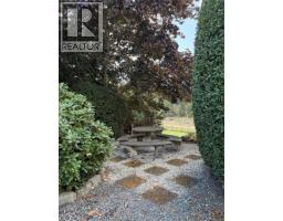 800 Lower Ganges Rd, Salt Spring, BC V8K2N5 Photo 45