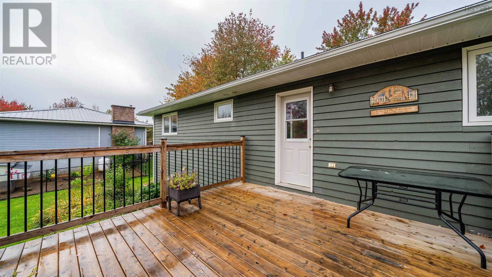 26 Poplar Drive - Image 4