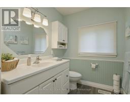1 Maple Grove Street, Whitchurch Stouffville, ON L4A7X3 Photo 24