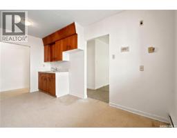 8 2620 5th Avenue N, Regina, SK S4R5E5 Photo 11