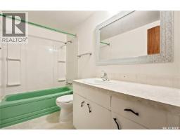 8 2620 5th Avenue N, Regina, SK S4R5E5 Photo 22