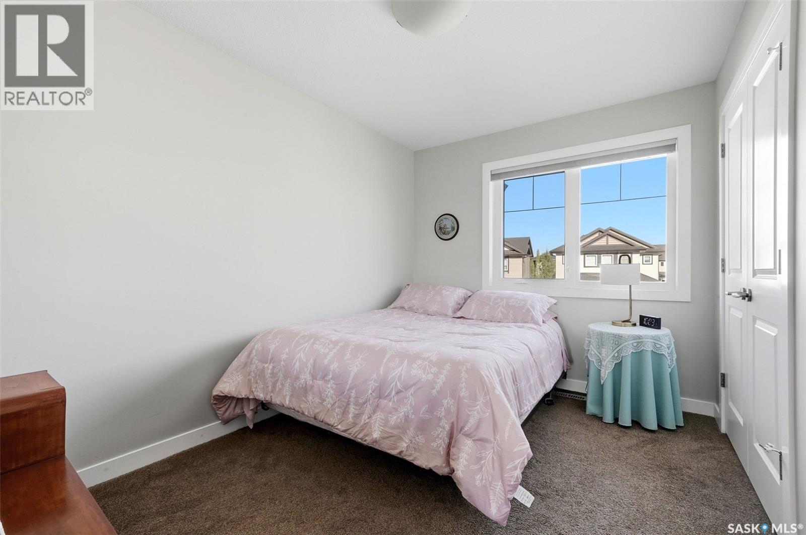 8837 Kestral DRIVE - 18