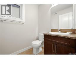 8837 Kestral Drive, Regina, SK S4Y0C2 Photo 13