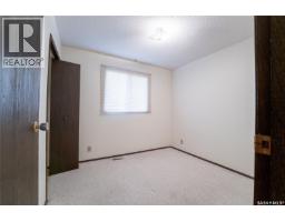 219 Railway Avenue W, Blaine Lake, SK S0J0J0 Photo 11